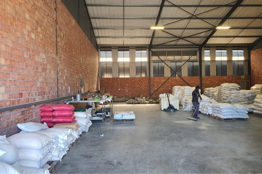 To Let commercial Property for Rent in Greenbushes Industrial Park Eastern Cape